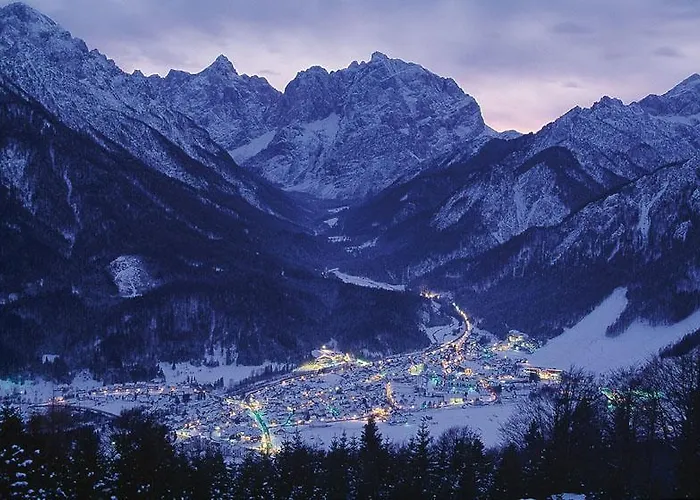 Počitniška hiša House Cilka